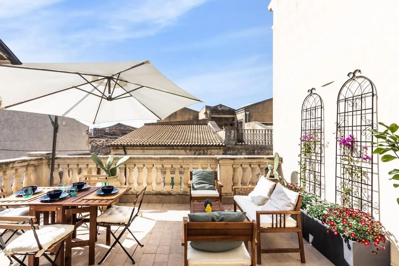 Guest House Aurispa Noto 0*,